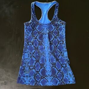 Lululemon snakeskin pattern racer back workout yoga tank